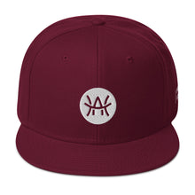 Load image into Gallery viewer, "The Snapback"

